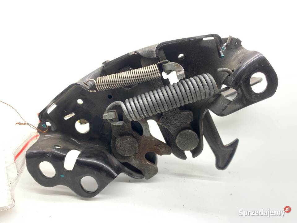 ZAMEK MASKI PRZÓD NISSAN JUKE F15 Crossover