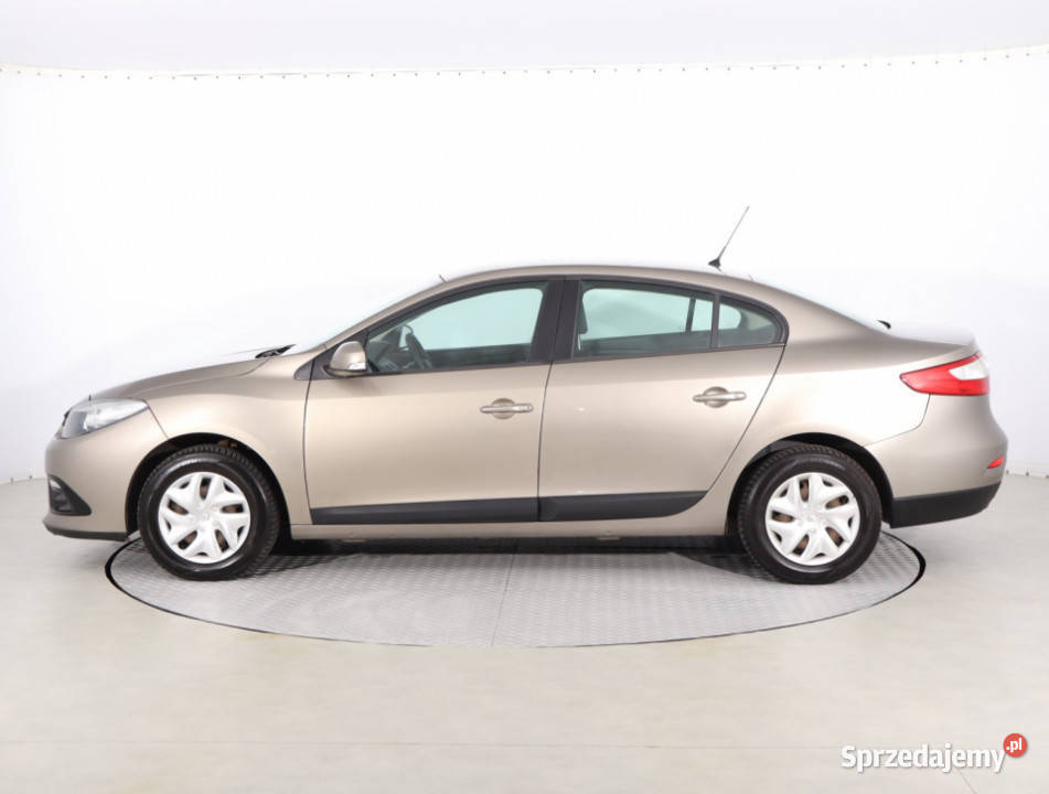 Renault Fluence 16 16V światła przeciwmgielne Piaseczno