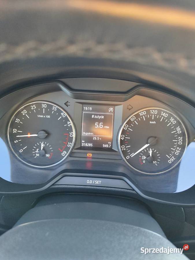 Skoda Octavia 16 TDI Elegance Zadbana Salon centralny zamek