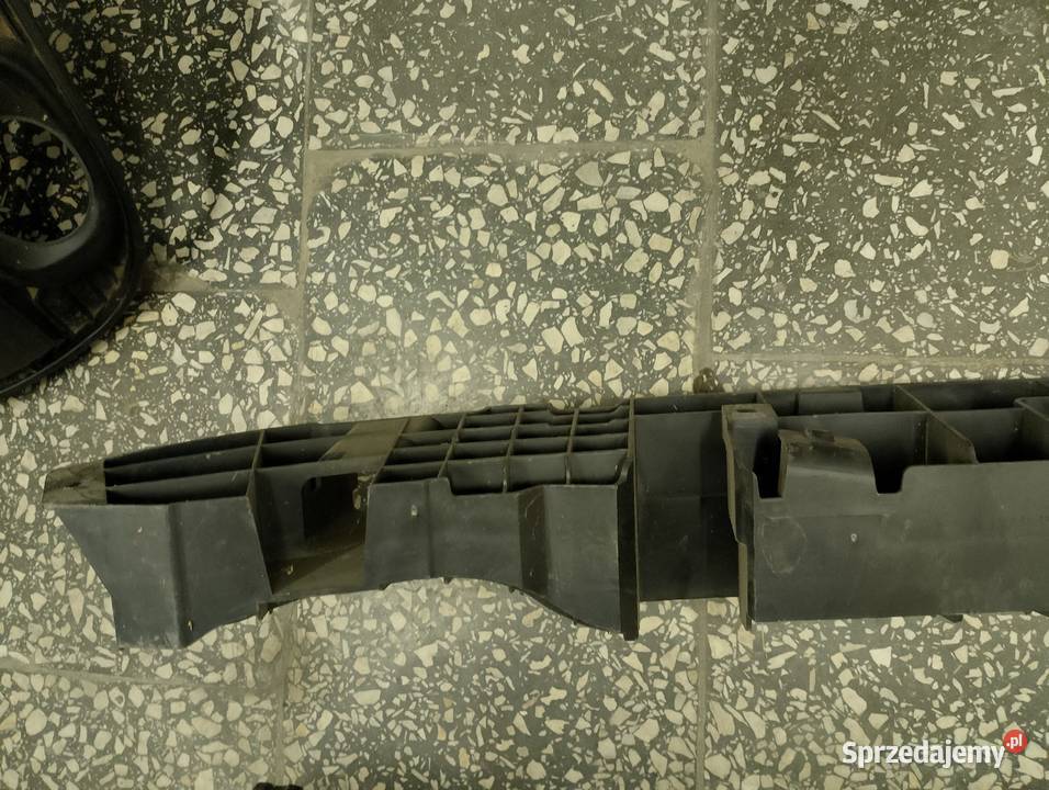 Belka tylnego zderzaka Renault Laguna 3 osobowe Nowy Sącz