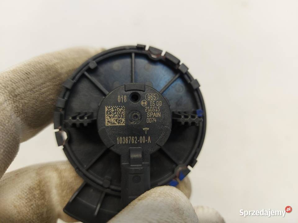 TESLA MODEL Y 2023r Czujnik uderzeniowy Airbag