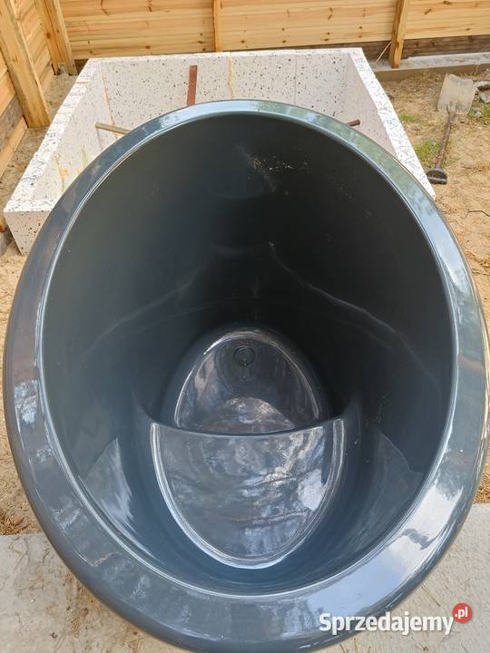 Niecka do jakuzzi jednoosobowa Chojnice