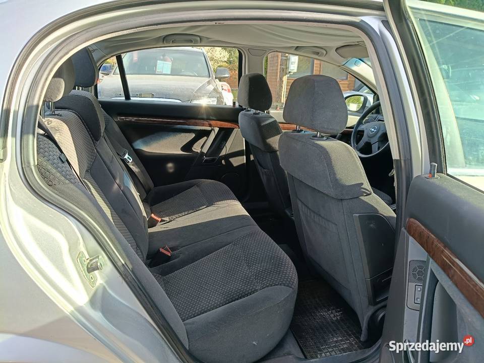 Opel Vectra C 18 Benzyna ładny stan zadbana Tomaszów Lubelski sprzedam