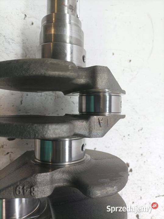 WAŁ KORBOWY 15 TDCI ECOBLUE Ford Transit Connect