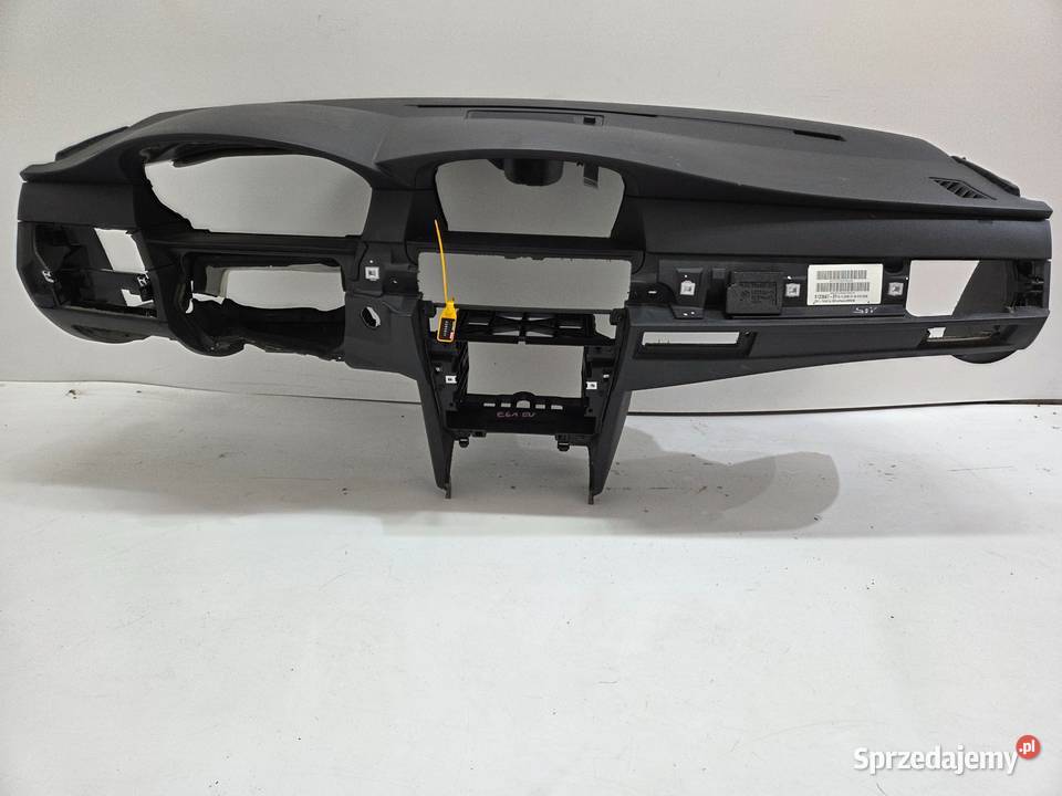 DESKA ROZDZIELCZA BMW E60 E61 OE 9123687 Strzyżewice sprzedam