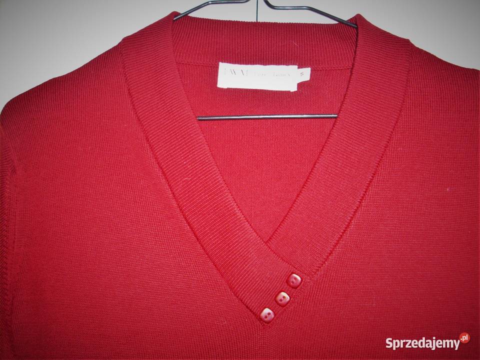 Wełniany sweter w serek Lublin