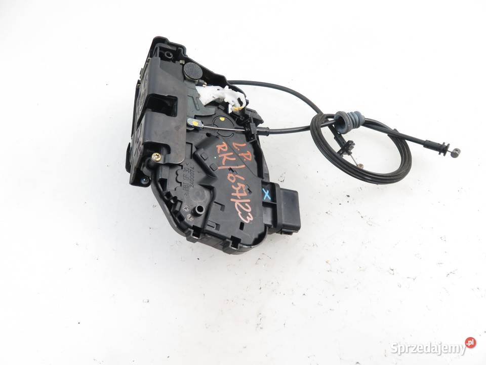 ZAMEK LEWY PRZEDNI VOLVO S40 II MS 30663974 osobowe