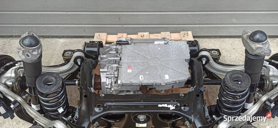 SKODA ENYAQ SILNIK ELEKTRYCZNY ZAWIESZENIE TYŁ dolnośląskie