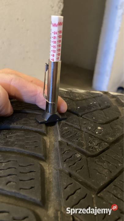 opony zimowe Pirelli Sottozero 3 2454518 100V 2 Głogów