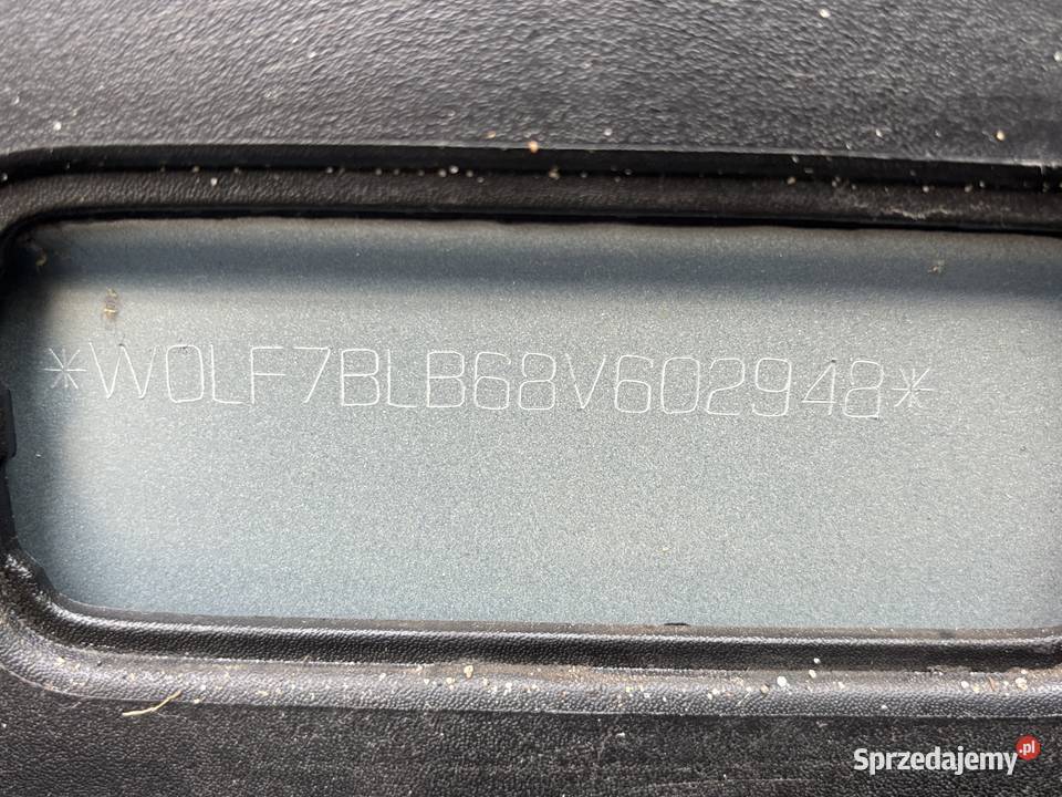 Opel Vivaro L2H1 20 benzynaLPG wersja 5osobowa