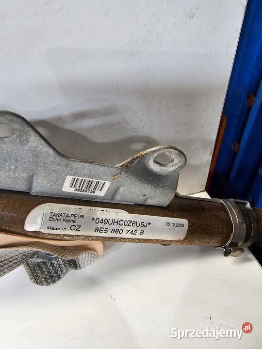 KURTYNA PRAWA AUDI A4 B7 SEDAN 8E5880742B osobowe