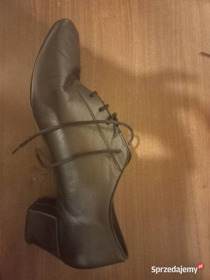 Sprzedam buty do tańca towarzyskiego Pozostałe sprzedam