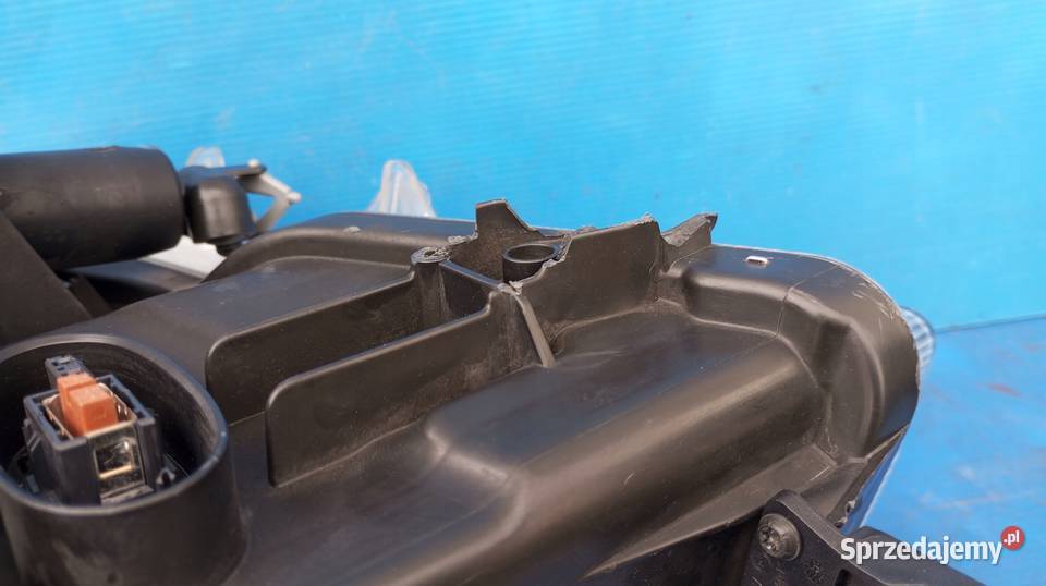 LAMPA PRAWY PRZÓD XENON EU 3T1941016E SKODA osobowe Nowy Tomyśl