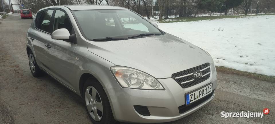 KIA CEED 16 16v122klimasuper stan z Niemiec Krosno
