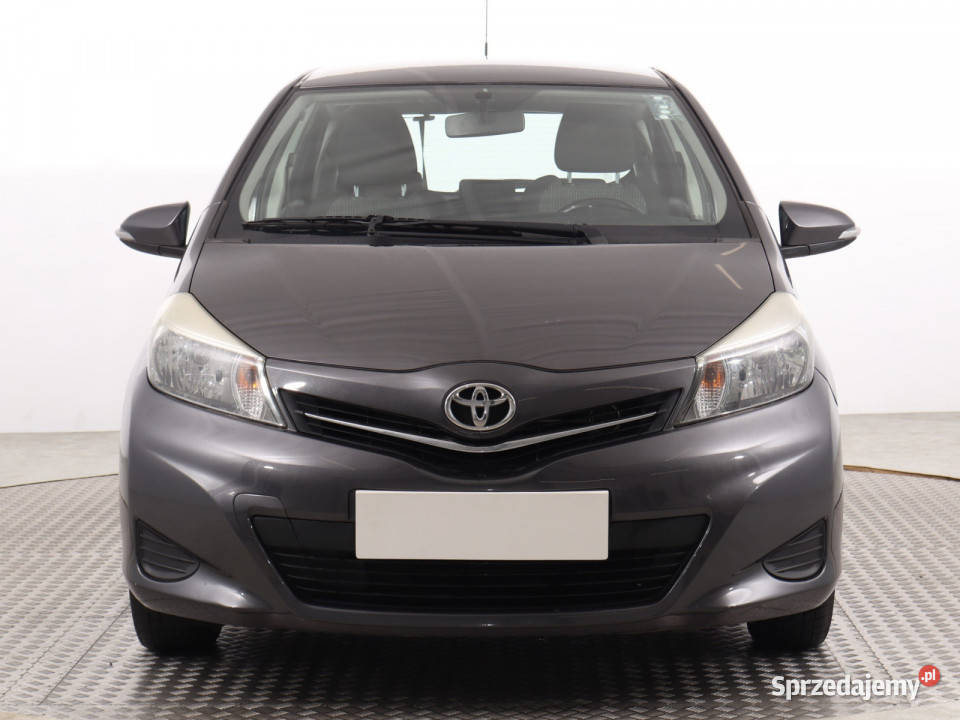 Toyota Yaris 10 VVTi klimatyzacja Katowice