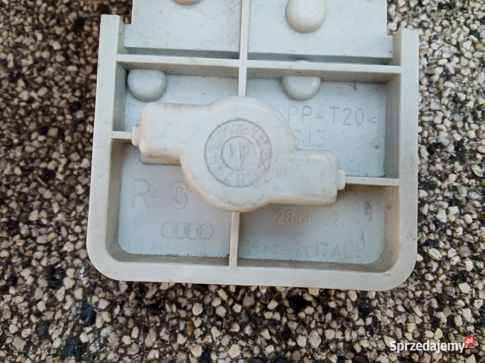 Audi A2 Wkład lampy Prawa tył tylna 6 pin Oprawa Dębica sprzedam