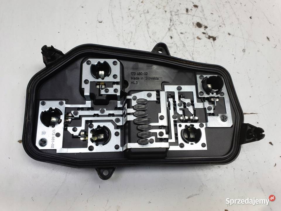 VW Transporter T5 lift PRAWY TYLNY WKŁAD LAMPY Chełm