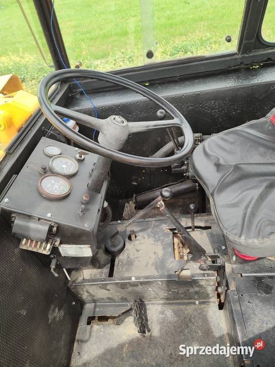 Ostrówek k162 Koparko ładowarki