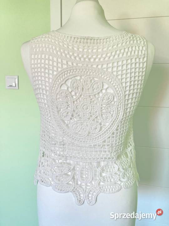 Nowy kremowy ażurowy szydełkowy top koronka S M