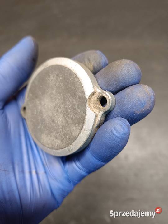 Dekielek zaworu zaślepka pokrywka gniazda części Gołaczewy