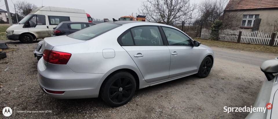 Volkswagen Jetta 16 TDI 105 2011 Książ Wielkopolski