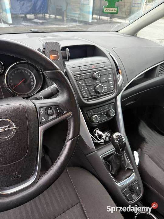 OKAZJA Opel Zafira C 20 CDTI długie OC i pomorskie Szymankowo