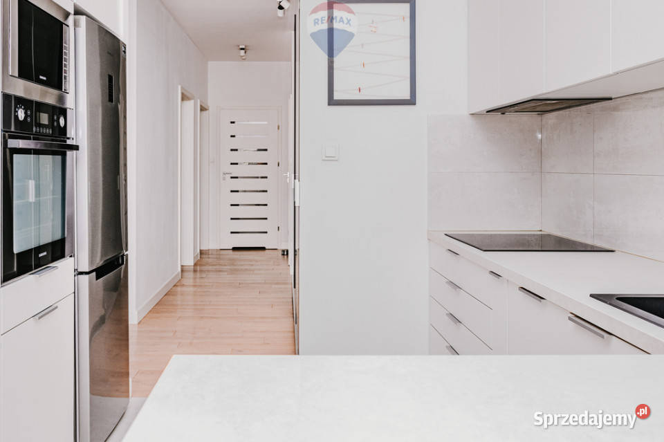 3 pokoje metrze Warszawa