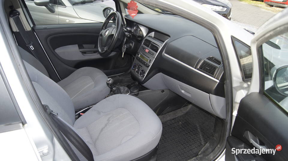 SALON Polska benzgaz nieuszkodzony Warszawa