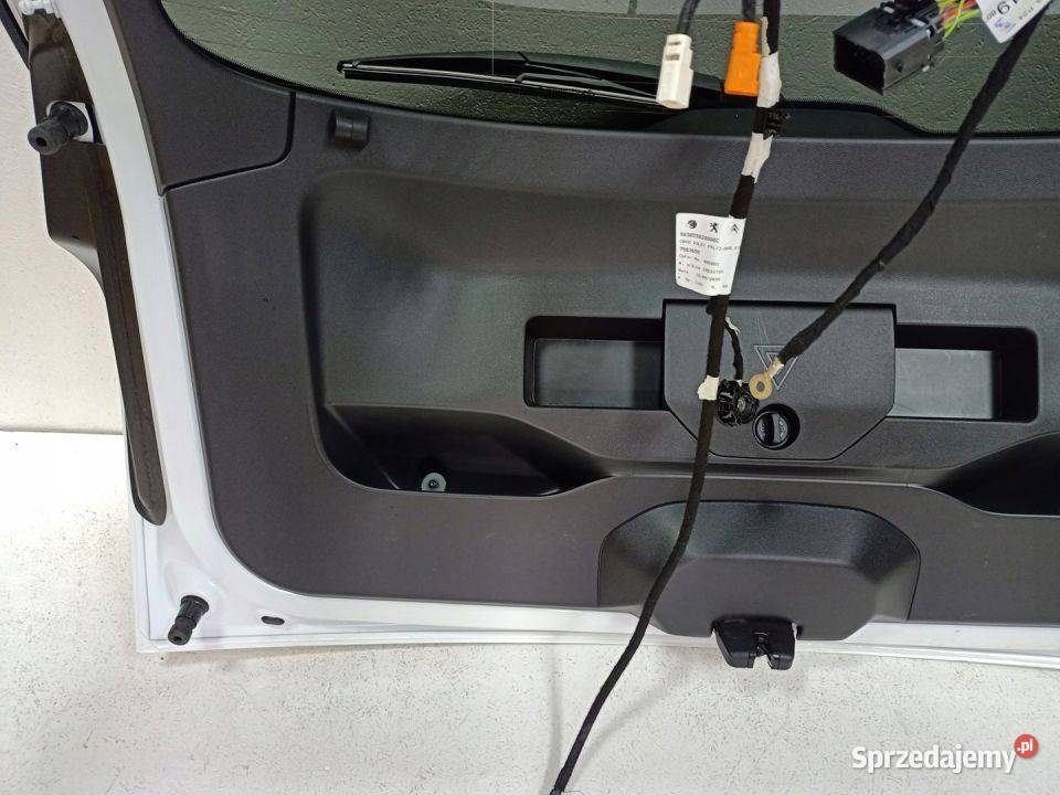 KLAPA BAGAŻNIKA KOMPLETNA PEUGEOT 2008 II 20R osobowe Skarżysko-Kamienna