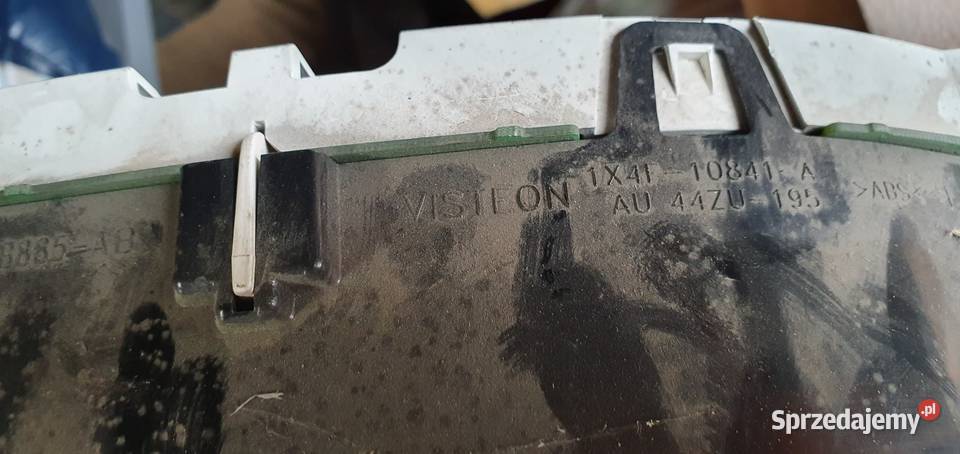 ZEGARY LICZNIK JAGUAR XTYPE 1X4F10B885AB Wyposażenie wnętrza sprzedam