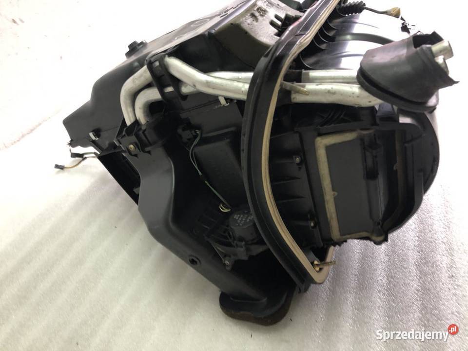 NAGRZEWNICA KOMPLETNA 6980081 BMW X3 E83 20D
