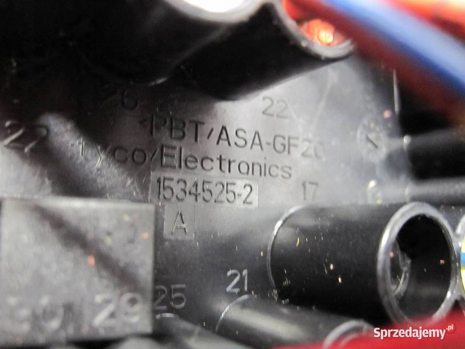 VW GOLF VI 10r skrzynka bezpieczników 1K0937629A świętokrzyskie