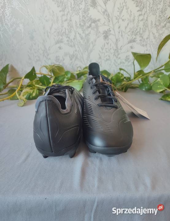 Nowe korki piłkarskie adidas Predator rozmiar 46 czarny Sportowe Warszawa sprzedam