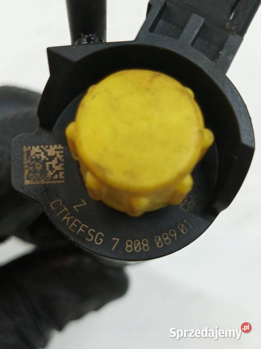 WTRYSKIWACZ 0445115077 7808089 01 30 D M57 Bmw