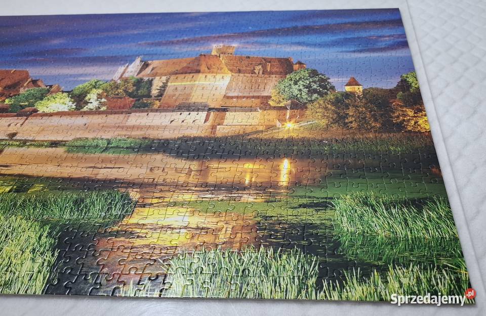 Zamek w Malborku Malbork Castle C1030102 Puzzle śląskie Czeladź