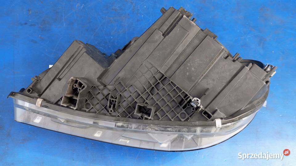 LAMPA REFLEKTOR PRAWY PRZÓD EU 7214904 BMW 2 F45 Lampy przednie Nowy Tomyśl