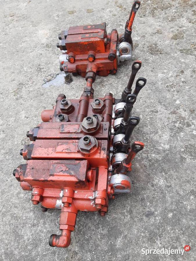 Rozdzielacz dwusekcyjny bizon rekord Z058 Radomyśl Wielki sprzedam