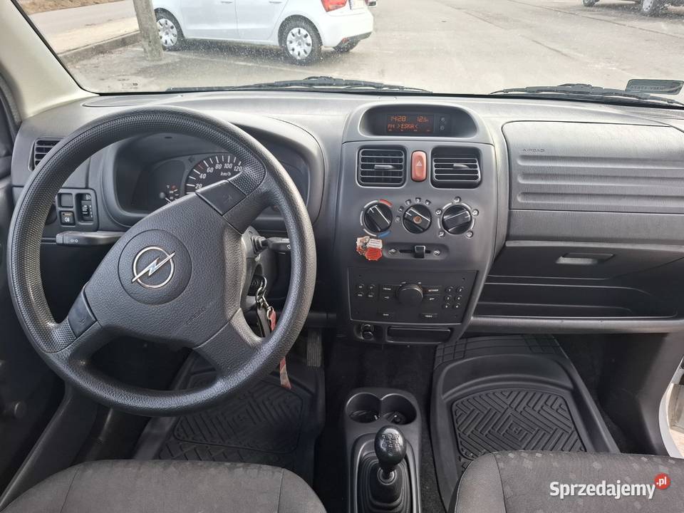 Opel Agila welurowa tapicerka Myślenice