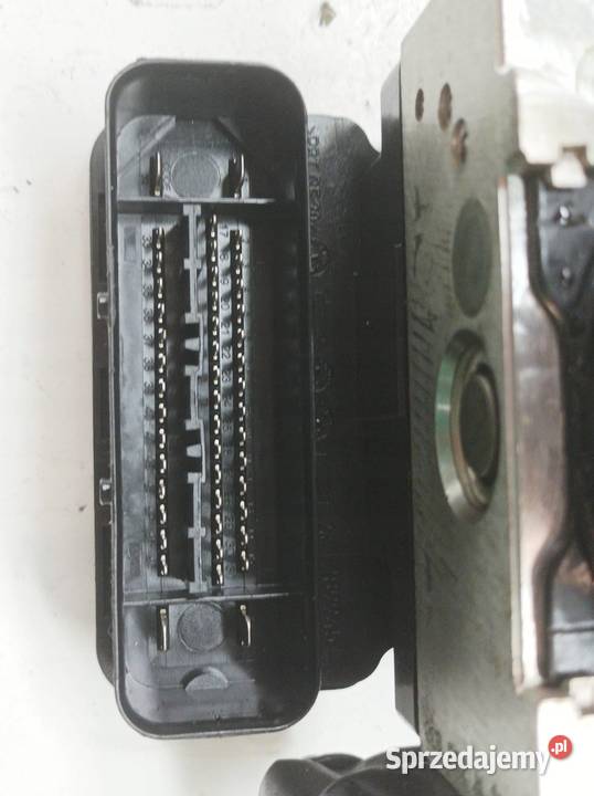 POMPA ABS 1K0614517EJ 1K0907379CC VW Volkswagen Rok produkcji 2015