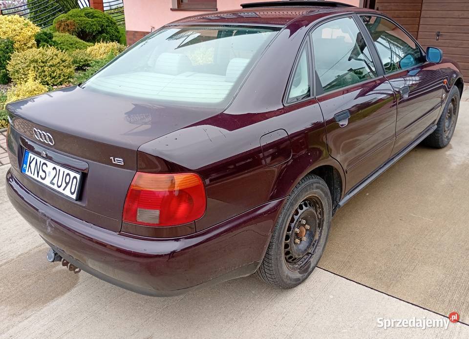Audi A4 B5 16 benzyna A4 Nowy Sącz