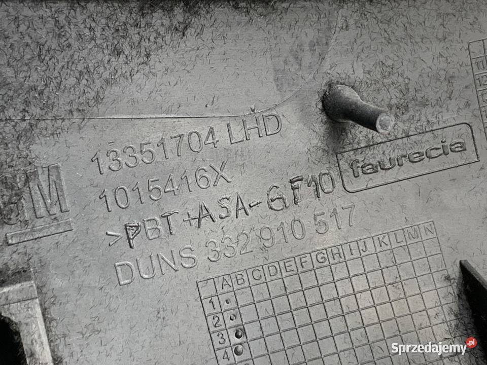 SCHOWEK PASAŻERA GÓRNY OPEL ZAFIRA C Minivan