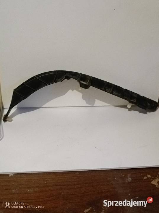 Toyota Corolla e12 ślizg zderzaka prawy tyl osobowe Łódź sprzedam