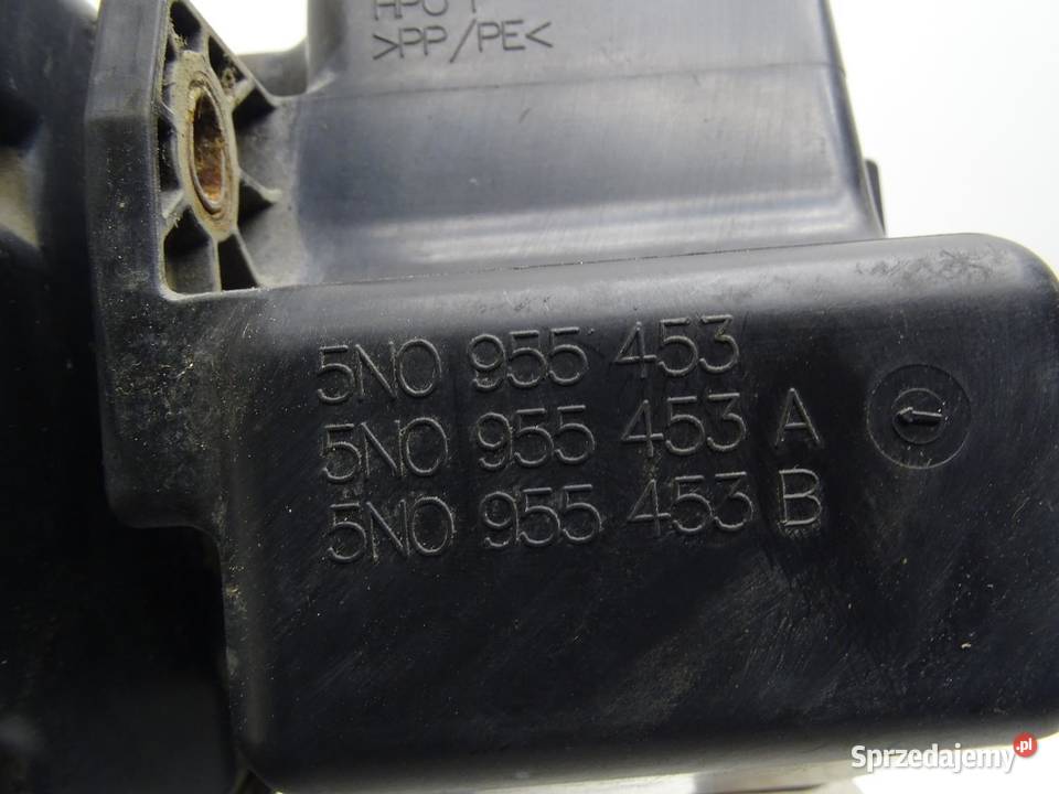 ZBIORNICZEK SPRYSKIWACZY 5N0955453A VW TIGUAN 5N