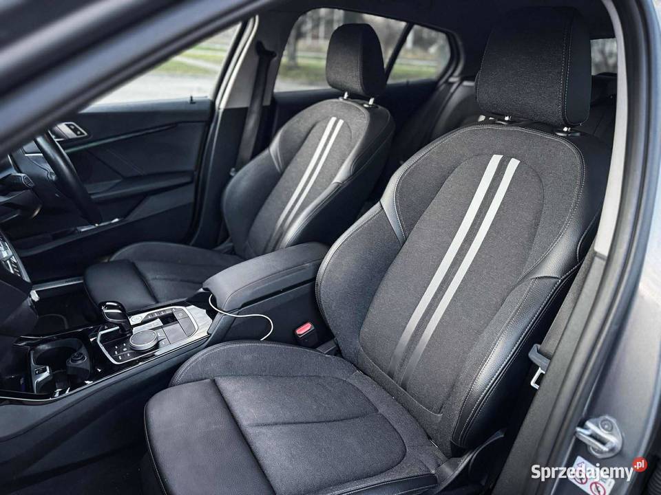BMW Seria1 2022 bezwypadkowy gniazdo USB Katowice