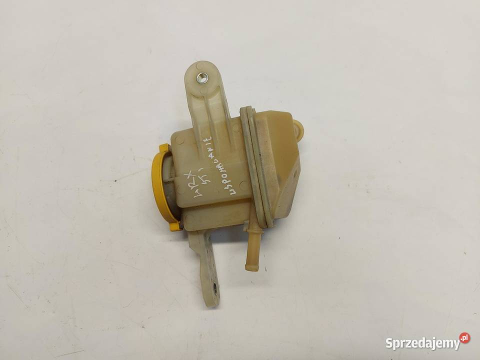 Subaru WRX STI 2015r zbiornik zbiorniczek