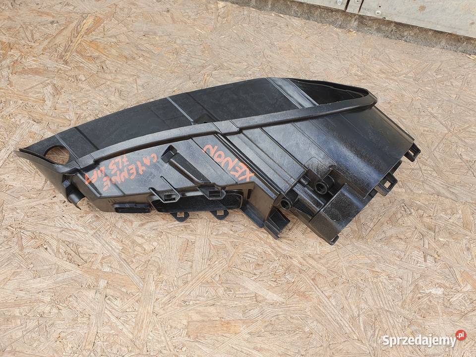 PORSCHE CAYENNE 7P5 LIFT XENON PUSZKA LAMPY Międzychód