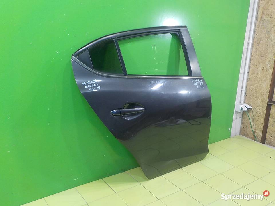 MAZDA 3 BM III 22 D 15r SEDAN 4D drzwi prawe tyl osobowe Suków