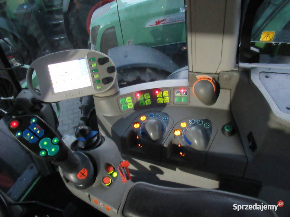 Fendt 818 Vario TMS Com 2