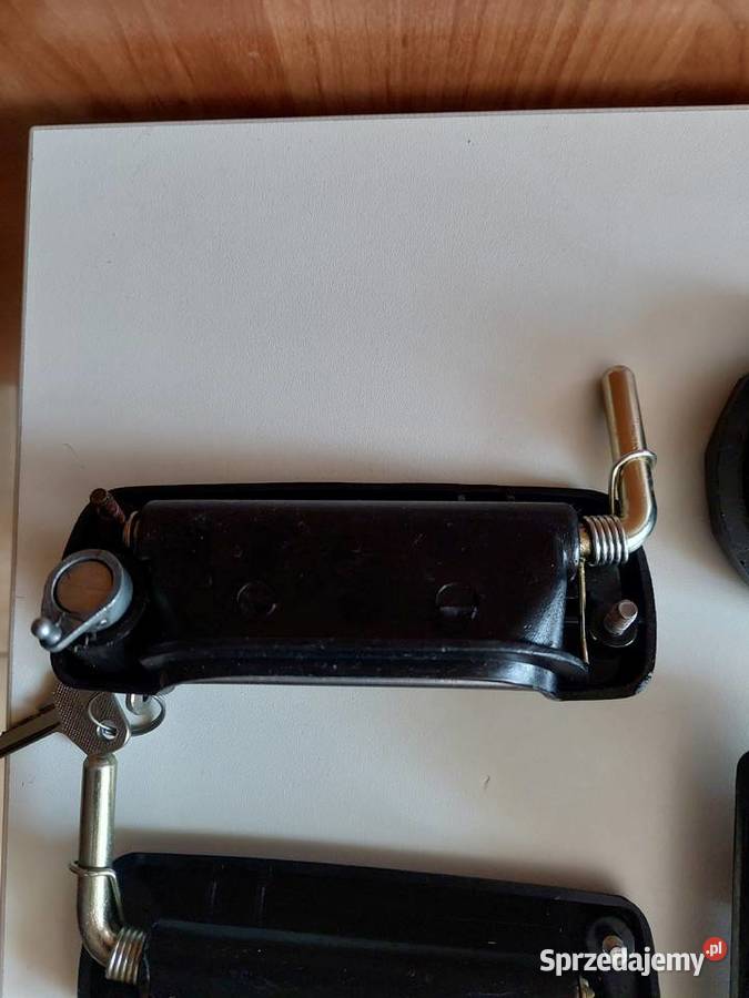 Klamki zamki drzwi komplet fiat 126p ST FL Klamki Mysłowice sprzedam