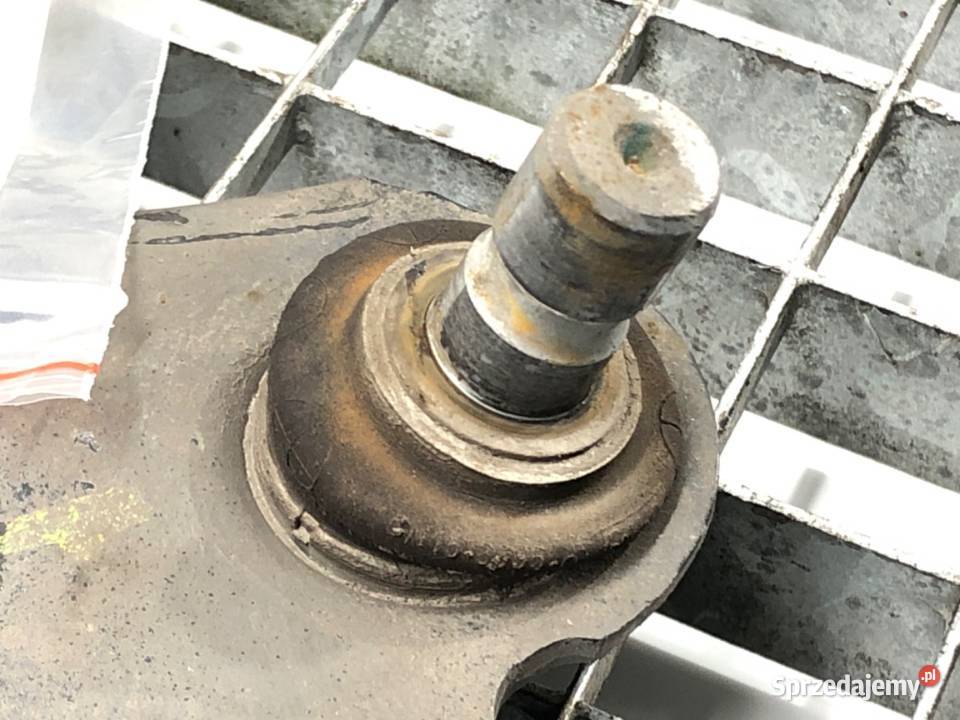 WAHACZ PRAWY PRZÓD FORD ECOSPORT SUV PRZEDNI osobowe podkarpackie